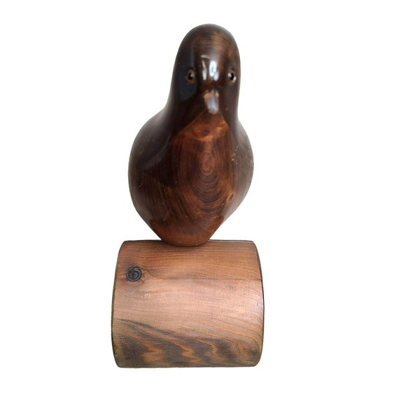 Hand Carved Two-Tone Wood Perched Quail Bird Figurine On Wooden Log 11" - Picture 5 of 15